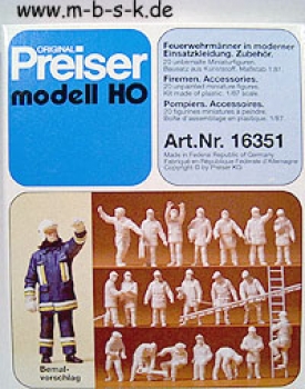 Feuerwehrmänner in moderner Einsatzkleidung, 20 unbemalte Figuren P16351
