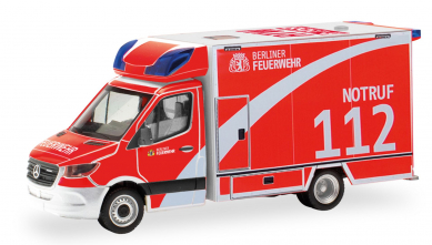 MB Sprinter 18 Fahrtec RTW Berliner Feuerwehr H098953