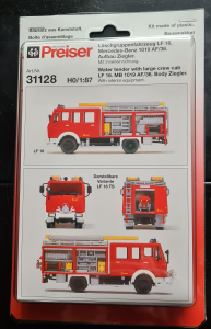 LF 16, MB 1019 AF/36, Aufbau Ziegler mit Inneneinrichtung P31128