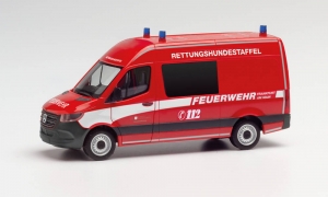 MB Sprinter 18 HD Halbbus Rettungshundestaffel FW Frankfurt/Main limitiert H096881